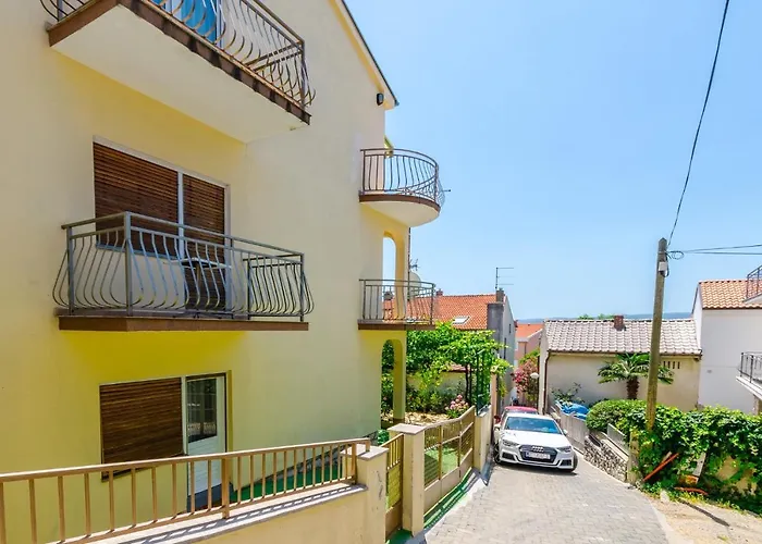 Apartments With Wifi Crikvenica - 17497